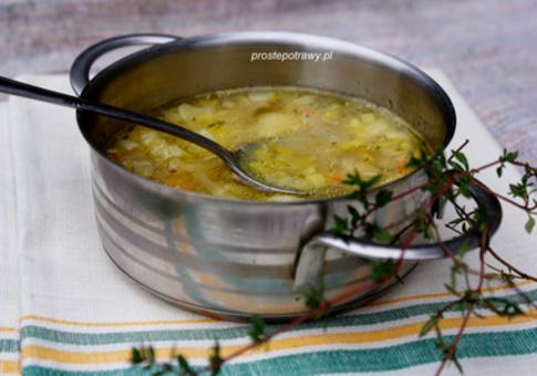 Zupa porowa z ziemniakami - pyszny obiadek [PRZEPIS]