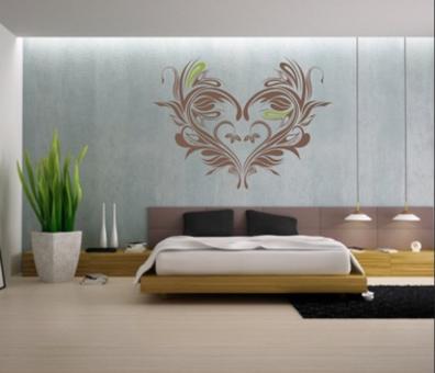 Romantyczny nastrój w sypialni: naklejka na ścianę