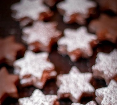 Gwiazdki kakaowe z kremem czekoladowym, pyszny PRZEPIS!