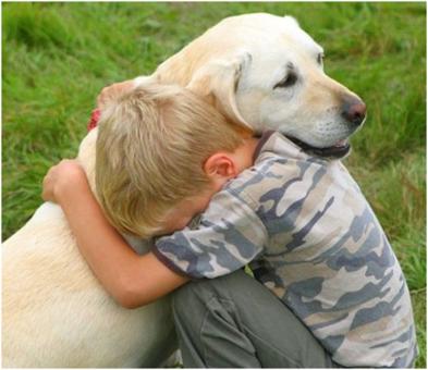 Pies daje dziecku lepsze wsparcie niż rodzice!