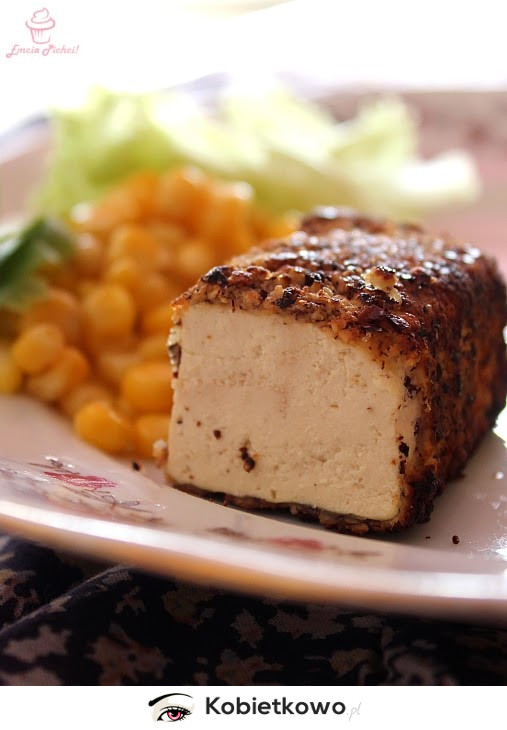 Tofu smażone w orzechach włoskich - pyszna propozycja [PRZEPIS]