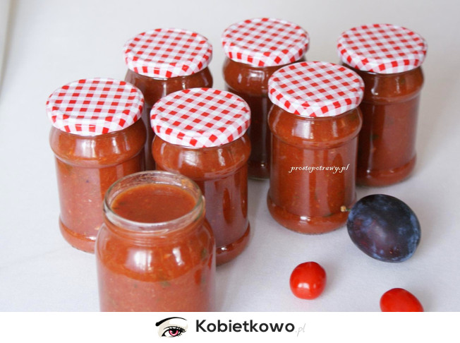 Sos pomidorowo - śliwkowy - idealny do makaronu [PRZEPIS]