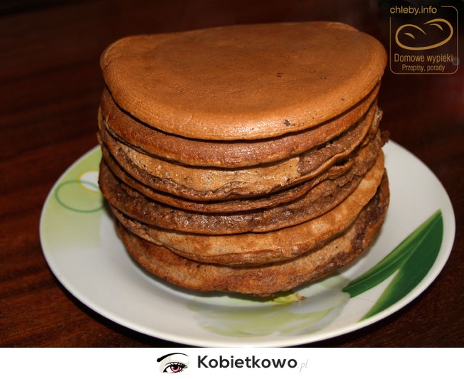 Pełnoziarniste kakaowe pancakes! Idealne na śniadanie [PRZEPIS]