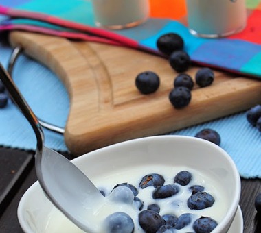 Domowy jogurt naturalny, samo zdrowie [PRZEPIS]