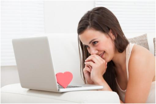 Czy pary, które poznały się w sieci, mają szansę na trwały związek?
