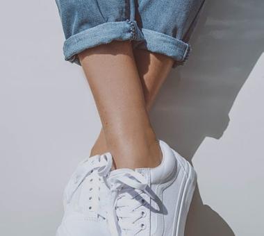 Jak dbać o białe buty, by były czyste jak najdłużej?