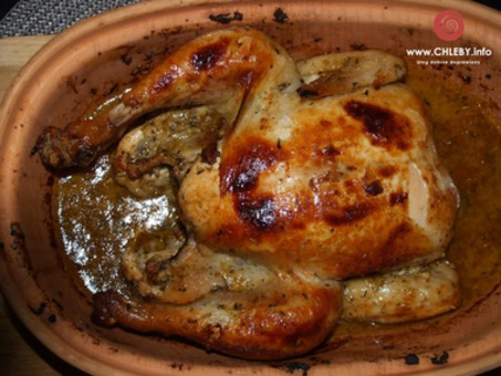 Kurczak pieczony, tradycyjny obiad w nowym wydaniu [PRZEPIS]