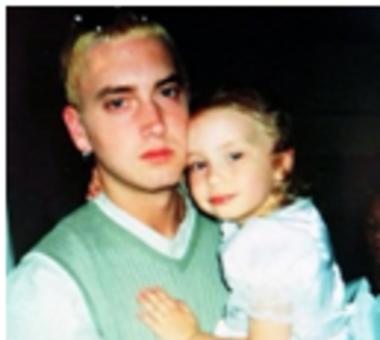 Córka Eminema jest już dorosła i… bardzo seksowna! Podobna do taty?