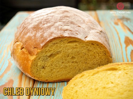 Chleb dyniowy z naczynia żeliwnego! [PRZEPIS]