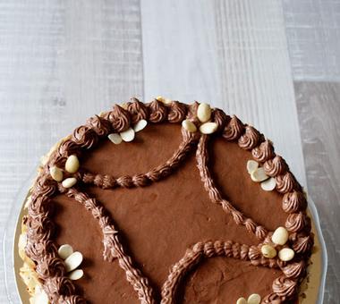 Pyszny tort czekoladowy! [PRZEPIS]
