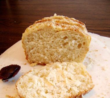 Ciasto drożdżowe z kruszonką - klasyczny, pyszny smak [PRZEPIS]