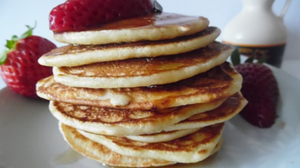 Pancakes, czyli amerykańskie naleśniki! [PRZEPIS]