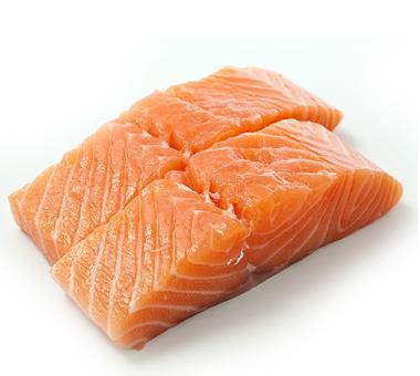 Dlaczego jedzenie łososia dobrze wpływa na kondycję skóry?