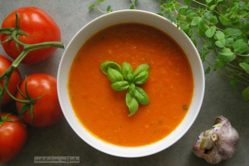 Zupa krem z pieczonych pomidorów! [PRZEPIS]