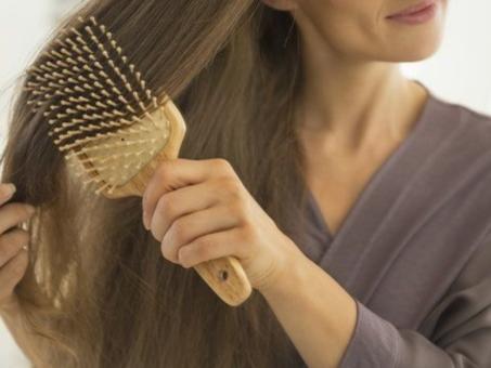 Jak dbać o rozjaśniane włosy?